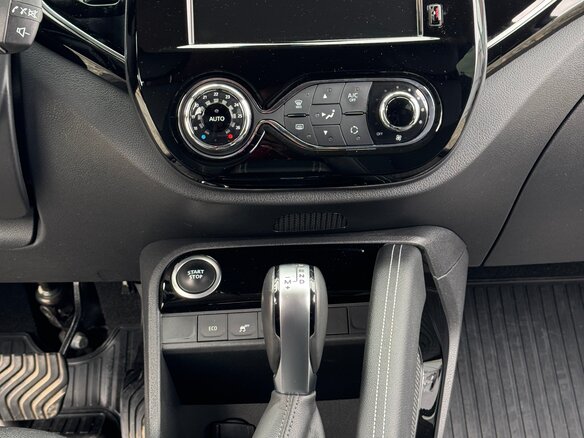 2021 Renault Kaptur I Рестайлинг, белый, 1950000 рублей - вид 8
