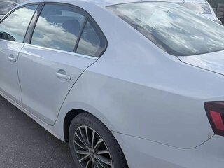 2017 Volkswagen Jetta VI Рестайлинг, серый, 1400000 рублей, вид 4