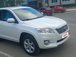 2010 Toyota RAV4 III (XA30), белый, 1900000 рублей, вид 3