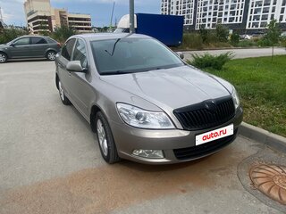2011 Skoda Octavia II (A5) Рестайлинг, серый, 790000 рублей, вид 2