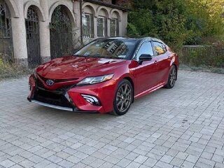2020 Toyota Camry US Market VIII (XV70), красный, 3000000 рублей, вид 1