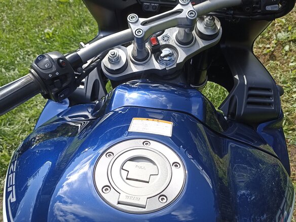 2013 Yamaha FZ1, синий, 850000 рублей - вид 7