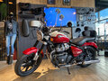 2026 Royal Enfield Super Meteor, красный, 792000 рублей
