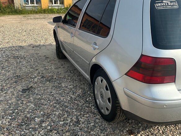 2001 Volkswagen Golf IV, серебристый - вид 4