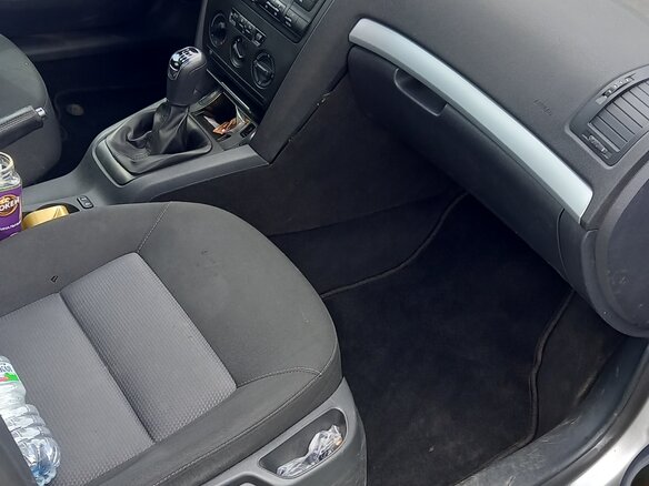 2007 Skoda Octavia II (A5), серебристый, 350000 рублей - вид 3