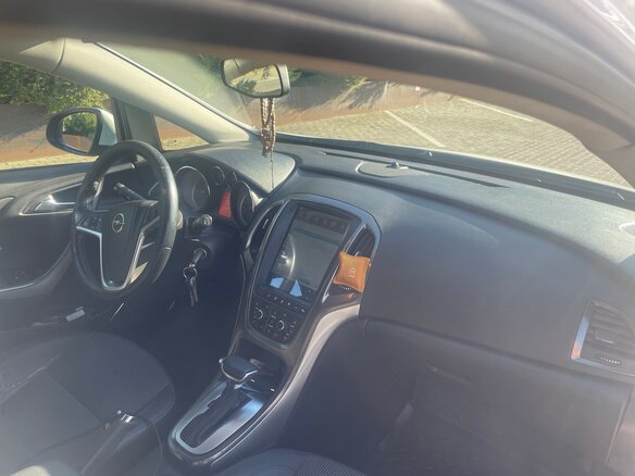 2012 Opel Astra J, белый, 650000 рублей - вид 5