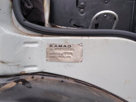 2000 КамАЗ 5511, серый, 1500000 рублей, вид 4