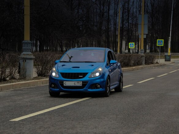 2008 Opel Corsa OPC D, голубой - вид 2