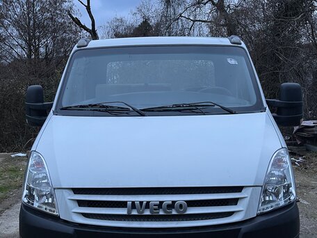 2008 Iveco Daily, белый, 2000000 рублей, вид 1