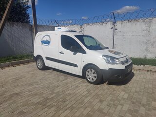 2014 Citroen Berlingo II Рестайлинг, белый, 850000 рублей, вид 3