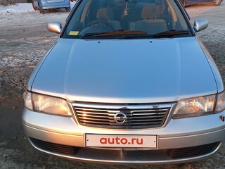 2004 Nissan Sunny B15, серебристый, 450000 рублей, вид 2
