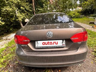 2013 Volkswagen Jetta VI, коричневый, 1050000 рублей, вид 4