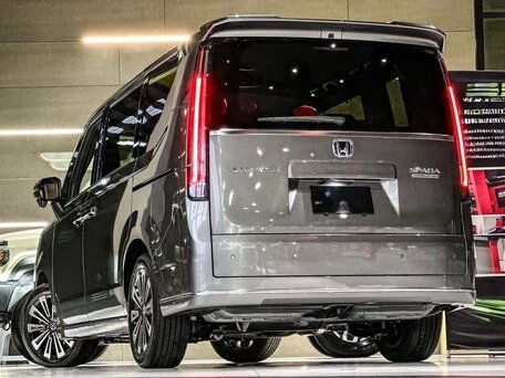 2026 Honda Stepwgn Spada VI, серый, 2630000 рублей, вид 3