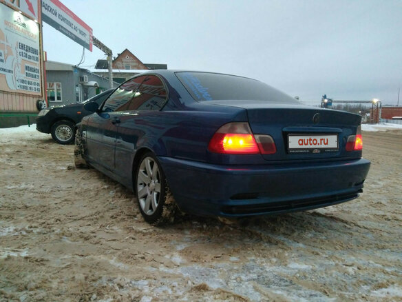 2001 BMW 3 серии 330i IV (E46), синий - вид 5