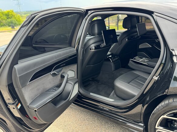 2022 Audi A8 Long 55 TFSI IV (D5), чёрный - вид 9