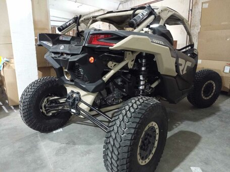2023 BRP Can-Am Maverick X RC Turbo RR, бежевый, 5400000 рублей, вид 2