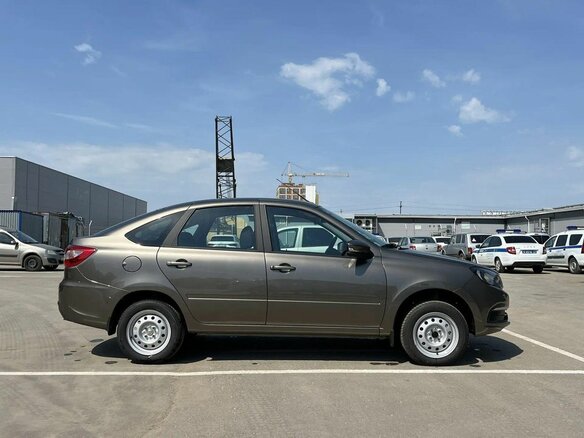 2026 Lada (ВАЗ) Granta I Рестайлинг, серый, 1037000 рублей - вид 6