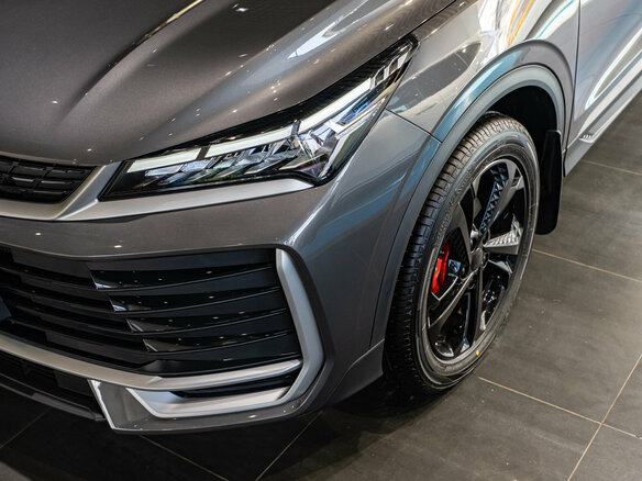 2026 Geely Coolray I Рестайлинг, серый, 2964990 рублей - вид 5