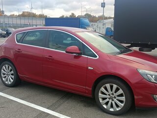 2011 Opel Astra J, красный, 710000 рублей, вид 1