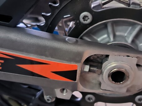 2016 KTM 690 Enduro R, оранжевый, 700000 рублей, вид 3