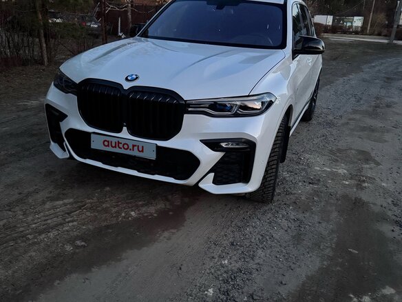 2019 BMW X7 30d I (G07), белый, 6950000 рублей - вид 1