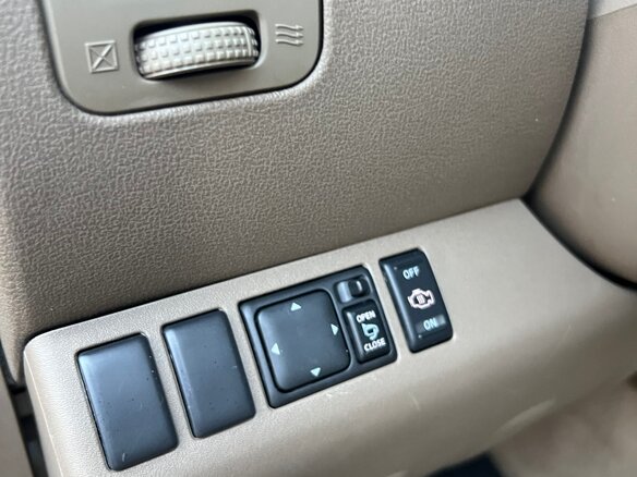 2005 Nissan Pathfinder III, зелёный - вид 22