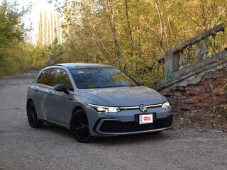 2022 Volkswagen Golf VIII, серый, 2730000 рублей, вид 2