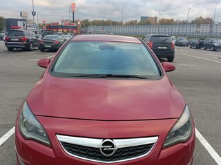 2011 Opel Astra J, красный, 710000 рублей, вид 3