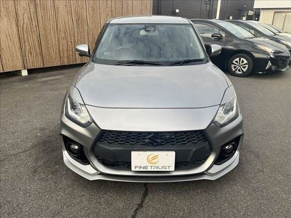 2021 Suzuki Swift V Рестайлинг, серебристый, 1100012 рублей - вид 1