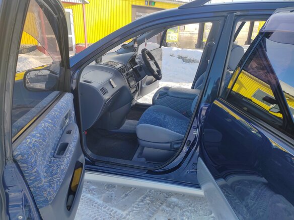 1996 Toyota Ipsum I (M10), синий, 757000 рублей - вид 10