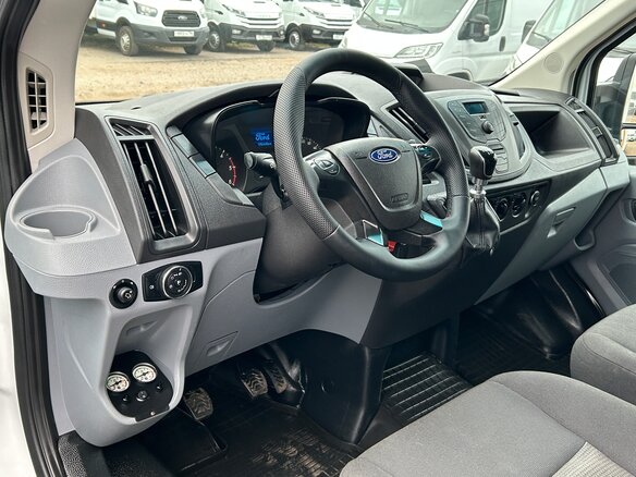 2018 Ford Transit, белый, 2250000 рублей - вид 8