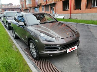 2012 Porsche Cayenne S II (958), коричневый, 1650000 рублей, вид 1
