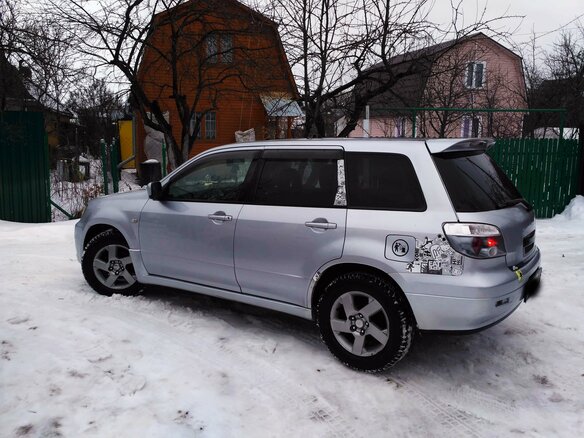 2003 Mitsubishi Airtrek I, серебристый - вид 10