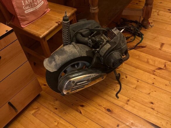 2003 Vespa ET2, чёрный, 100000 рублей - вид 4