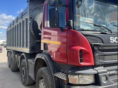 2013 Scania P-series, красный, 5000000 рублей, вид 2