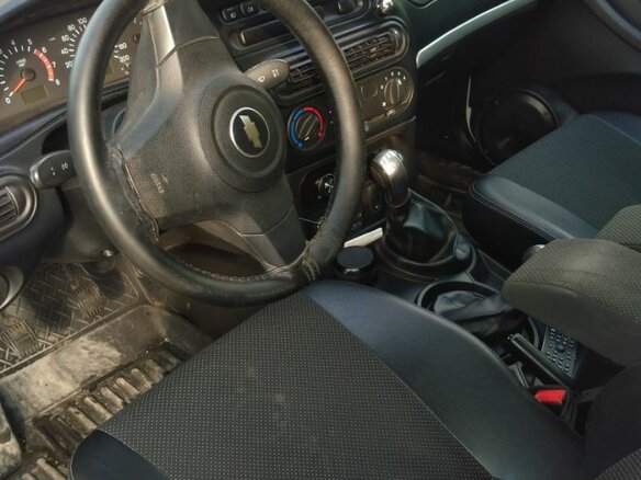 2012 Chevrolet Niva I Рестайлинг, белый - вид 12