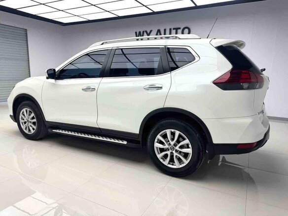 2023 Nissan X-Trail III Рестайлинг, белый, 1700000 рублей - вид 4