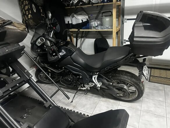 2008 Triumph Tiger 1050, чёрный, 480000 рублей