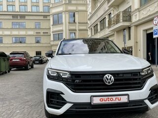 2018 Volkswagen Touareg III, белый, 5150000 рублей, вид 5