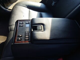 2016 Toyota Camry VII (XV50) Рестайлинг, чёрный, 2100000 рублей, вид 3