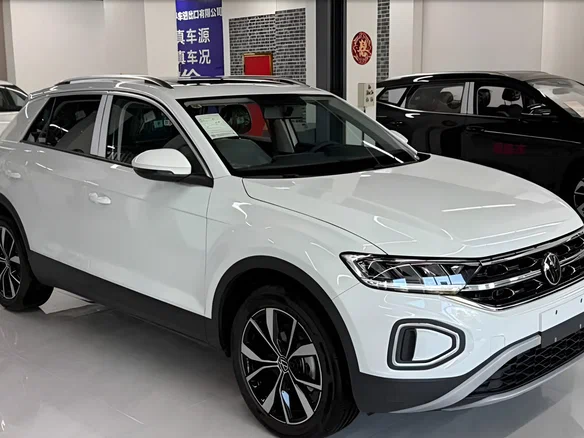 2026 Volkswagen T-Roc I (China Market) Рестайлинг, белый, 2070000 рублей