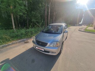 2000 Toyota Nadia, серый, 630000 рублей, вид 1
