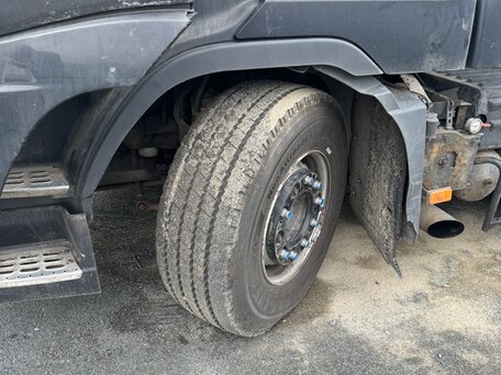 2008 Volvo FH, чёрный, 3200000 рублей, вид 2