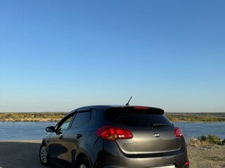 2015 Kia Ceed II, серый, 1180000 рублей, вид 4