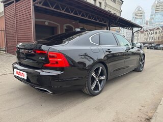 2018 Volvo S90 II, чёрный, 3399999 рублей, вид 4