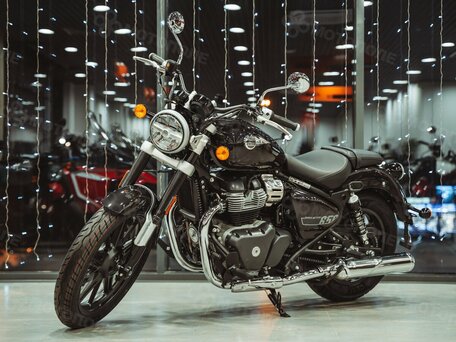 2025 Royal Enfield Super Meteor, чёрный, 764000 рублей, вид 1