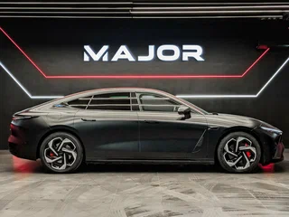 2025 Exeed Exlantix ES, чёрный, 4950000 рублей, вид 4
