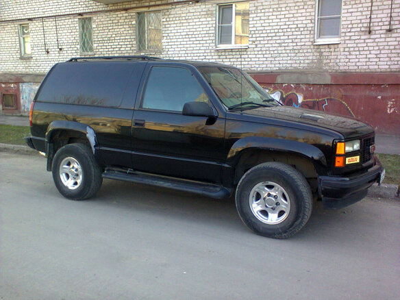1997 GMC Yukon I (GMT400), чёрный