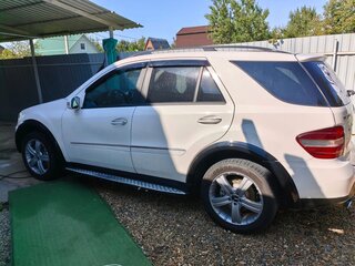 2005 Mercedes-Benz M-Класс 350 II (W164), белый, 1150000 рублей, вид 4