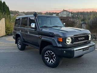 2024 Toyota Land Cruiser 78 70 Series Рестайлинг 2, серый, 12820625 рублей, вид 4